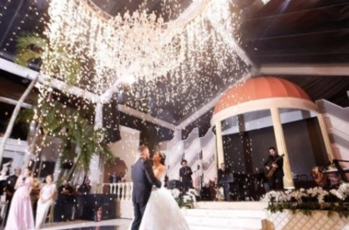 Revelan fotografías del hijo de Francisca durante la boda de la conductora, ¡Gennaro robó suspiros!