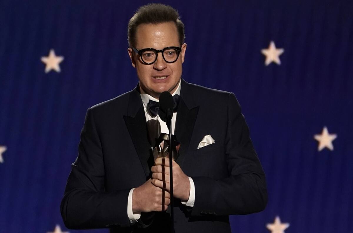 Brendan Fraser subió 30 kilos para su papel, ganó el premio al mejor actor y lloró al recibirlo