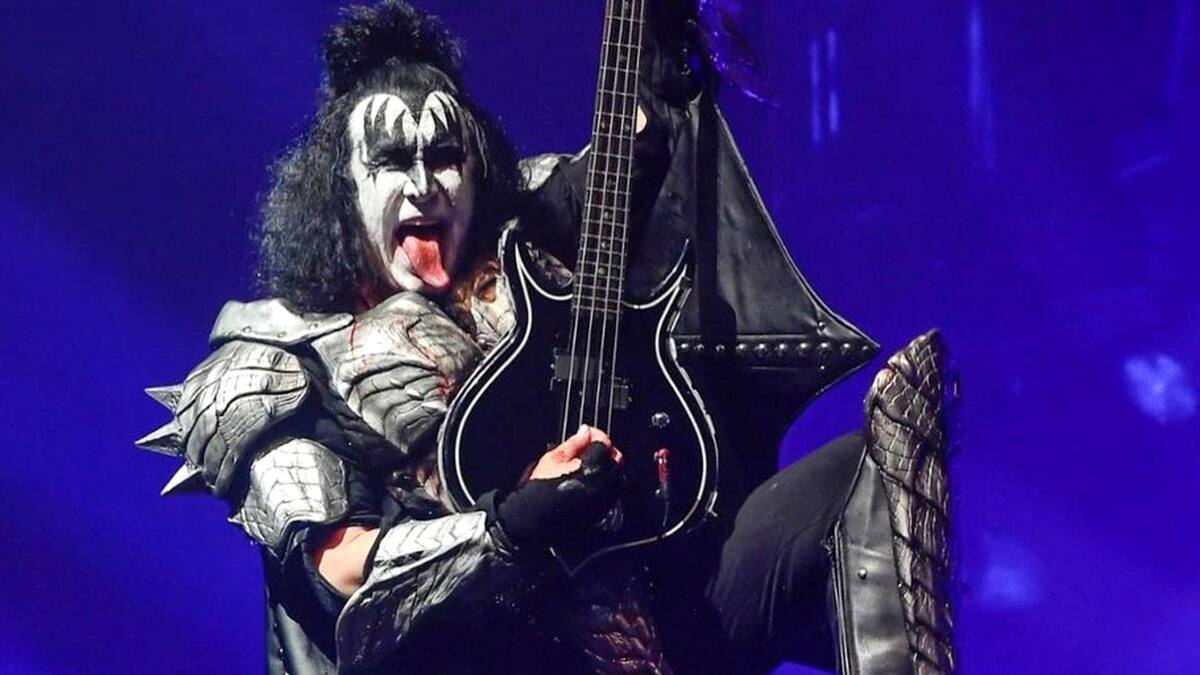 Genne Simmons queda halagado con el video de un recolector de basura caracterizado de Kiss - Créditos: Instagram/Genne Simmons