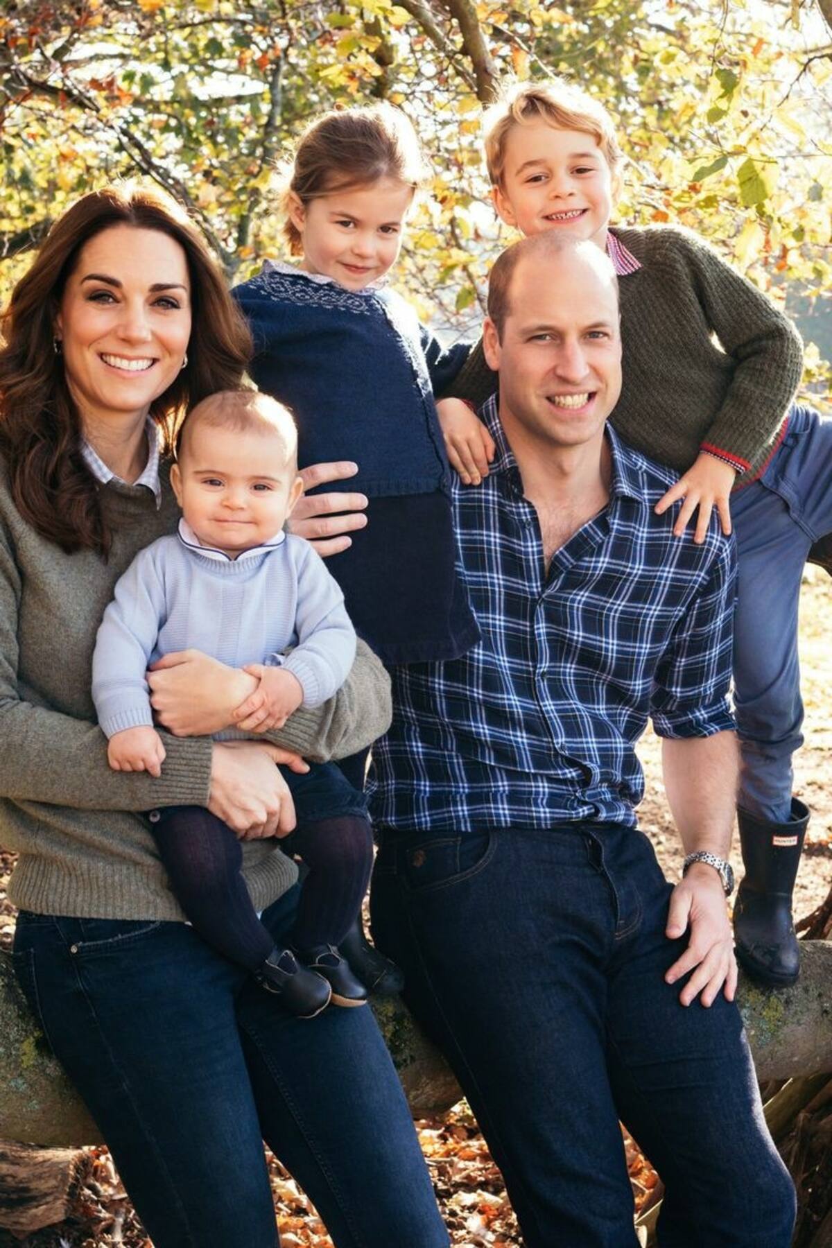 George y Charlotte están confundidos con el drama familiar - Créditos: Twitter