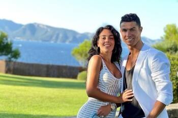 Georgina Rodríguez presume su pancita en bikini durante sus vacaciones en Dubai