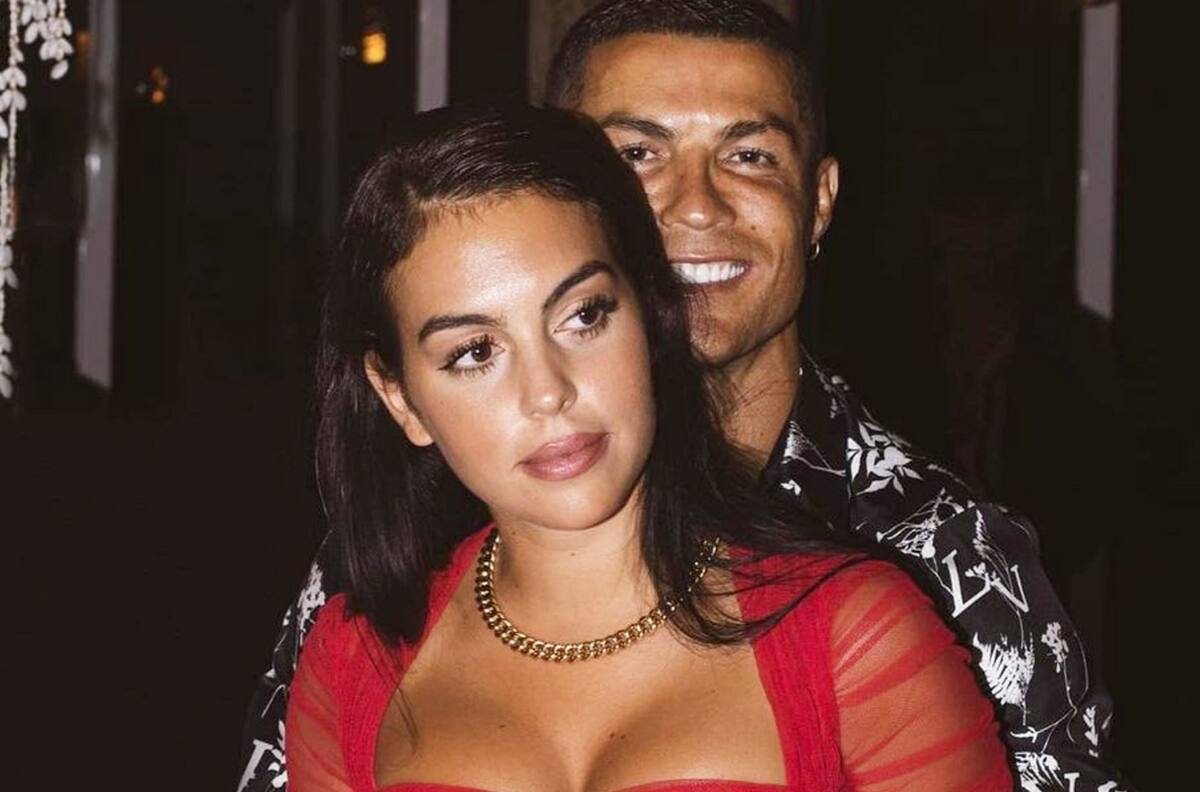 Georgina Rodríguez muestra por primera vez su baby bump a la espera de sus mellizos