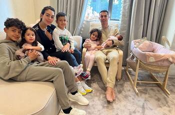 Los bebés más famosos que la cigüeña trajo en 2022