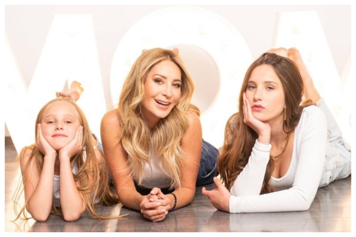 Geraldine junto a sus dos hijas: Alexa y Elissa. La presentadora mexicana ha optado por dedicarle tiempo a ellas en desmedro de su vida sentimental.
