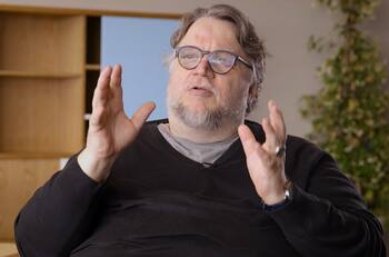 Guillermo del Toro rememoró el traumático suceso que lo hizo huir de México