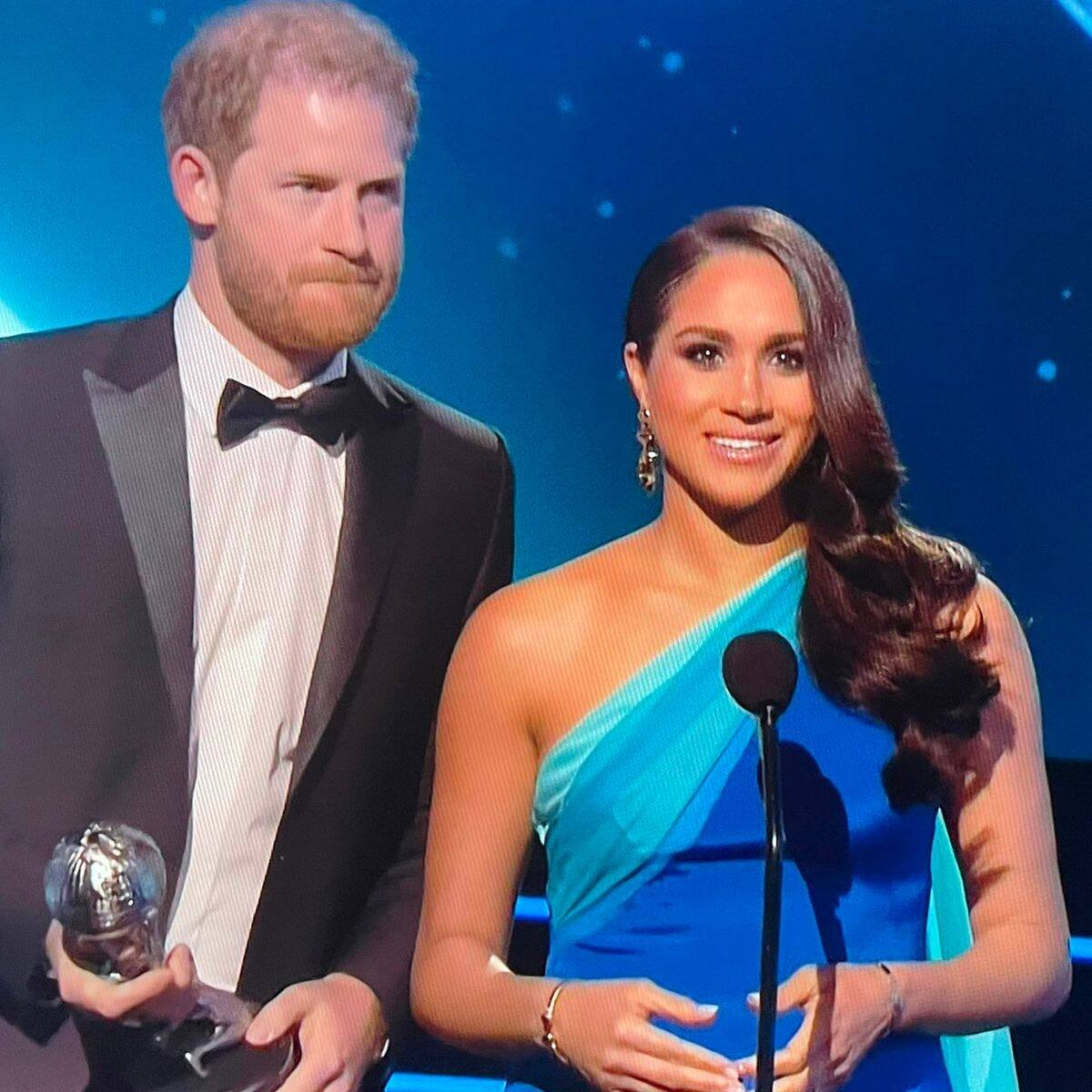 Harry no se siente cómodo en el mundo de las celebridades, según una experta. - Créditos: Agencias