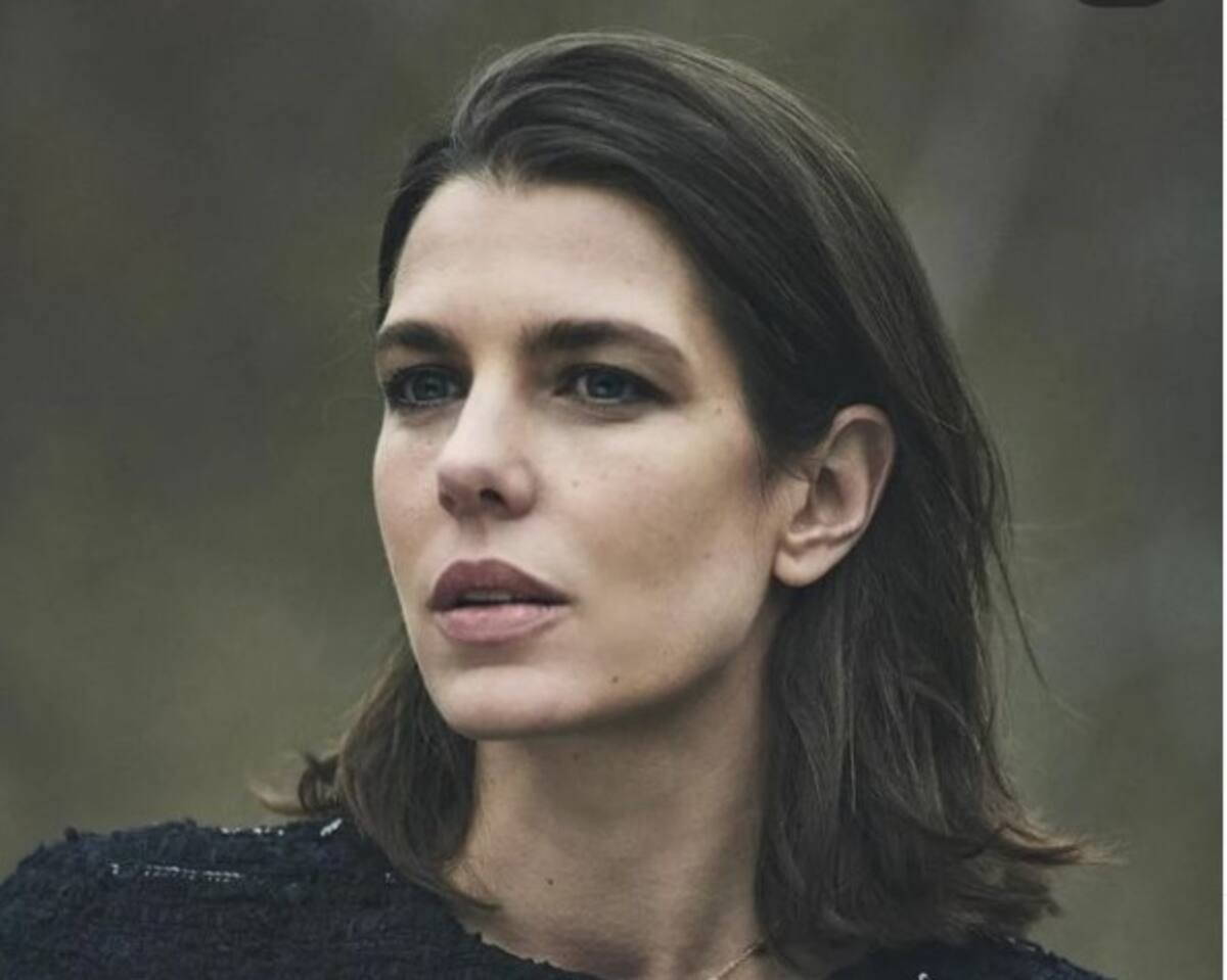 Hija de Carolina de Mónaco desfila con sorpresivo acompañante en París Desfiló en París - Créditos: Instagram