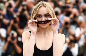 Hija de Johnny Depp protagoniza gran polémica en Cannes por su serie ‘The Idol’