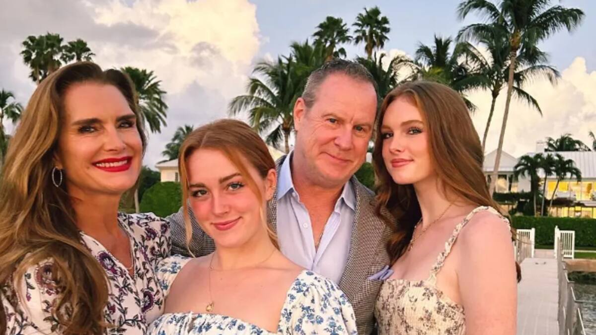Hijas de Brooke Shields molestas con su famosa madre por haberles ocultado su doloroso pasado