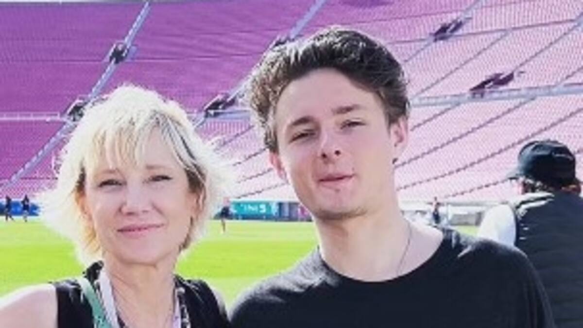 Hijo de Anne Heche habla del triste final de su madre: "Me quedé sin palabras"