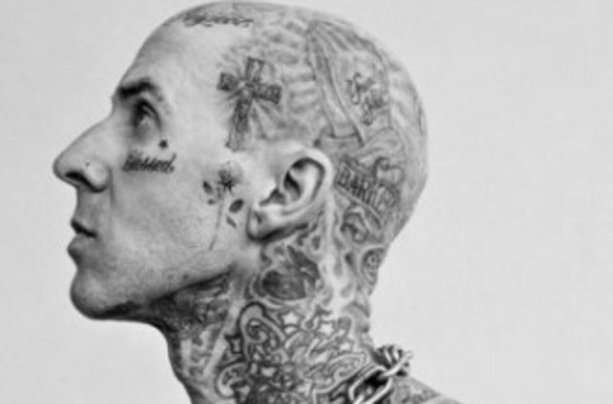 Revelan la causa por la que Travis Barker fue llevado de emergencia al hospital