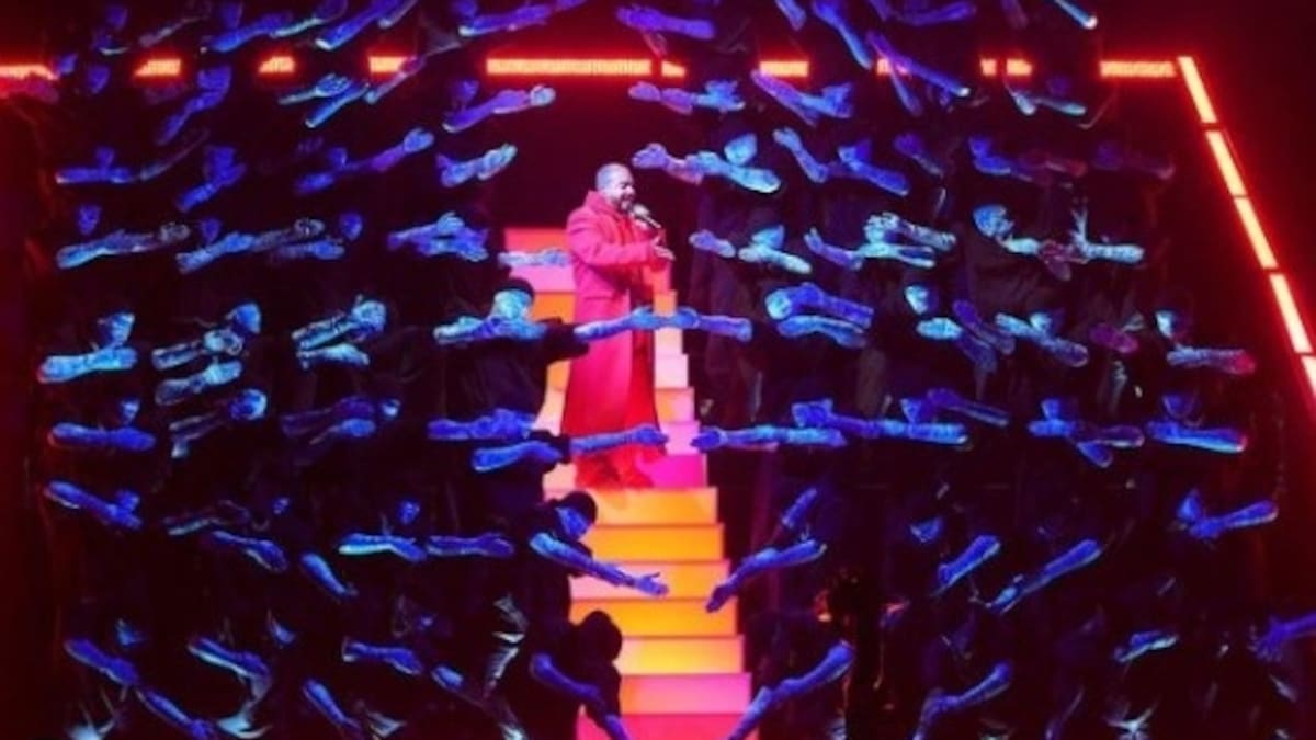 J Balvin es blanco de críticas por su presentación en los Grammy