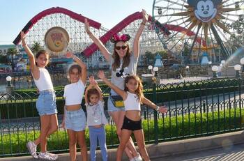 Ellas son las cinco hijas de Jacqueline Bracamontes y Martín Fuentes que enternecen las redes