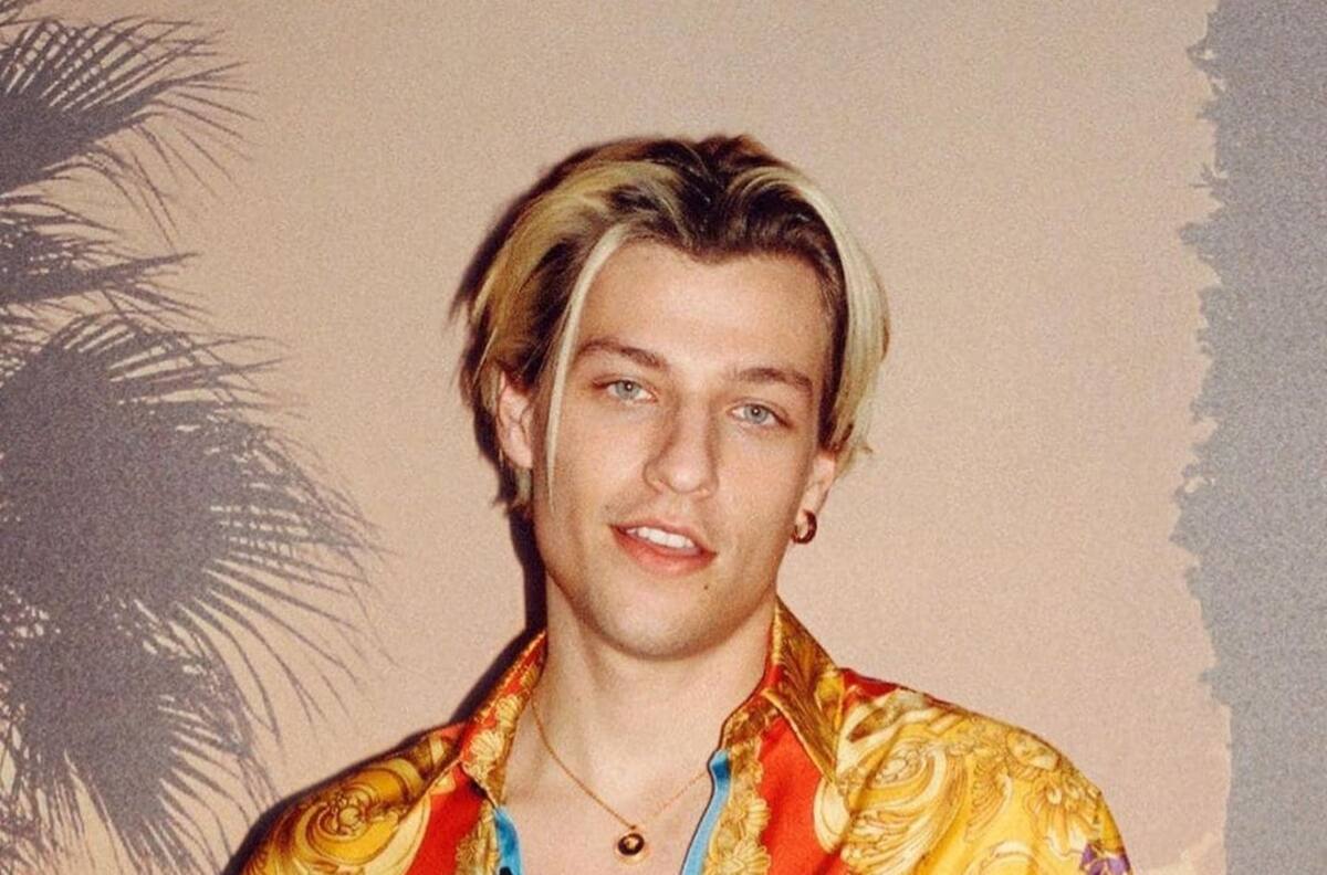 Hijo de Jon Bon Jovi se aleja de los pasos de su papá y hará su debut como actor