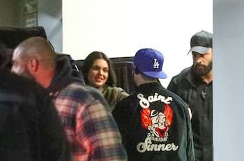 Kendall Jenner y Bad Bunny van en serio: fueron vistos al salir del after party del Óscar