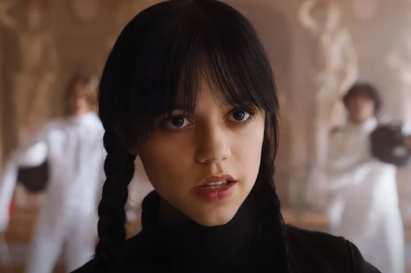 Jenna Ortega es fuertemente criticada por exponer a sus compañeros de trabajo al Covid-19 - Créditos: Instagram