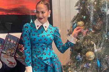 JLo augura éxito a los signo Leo, en un horóscopo recitado por ella misma