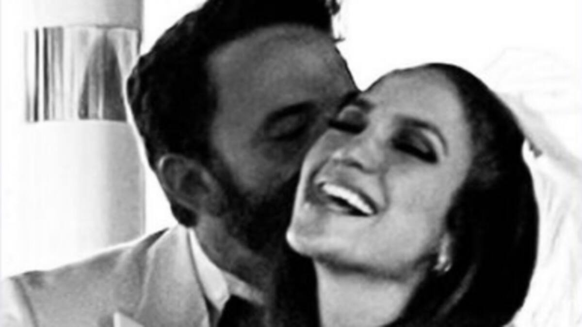 JLo le dio una romántica serenata a Ben Affleck con una canción que compuso especialmente para él