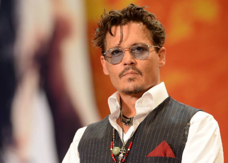 Johnny Depp vende retratos de su autoría por miles de dólares - Créditos: Instagram