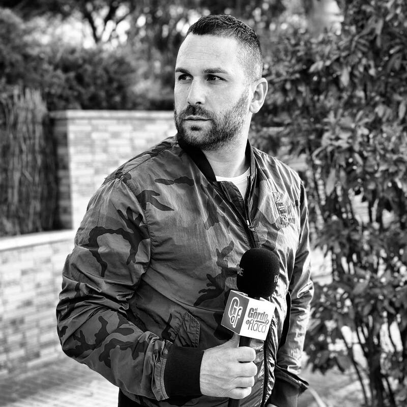 El paparazzi Jordi Martín se ha dedicado a seguir la vida de Piqué, Clara Chía y Shakira.