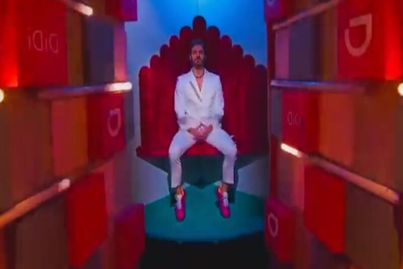 La gente voto para salvar a Sergio Mayer y Poncho de Nigris, así lo recibieron afuera.