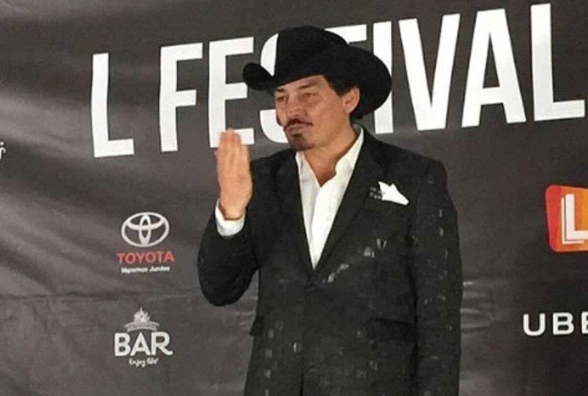 José Manuel Figueroa se enoja por escultura en honor a su padre, Joan Sebastian - Créditos: Instagram
