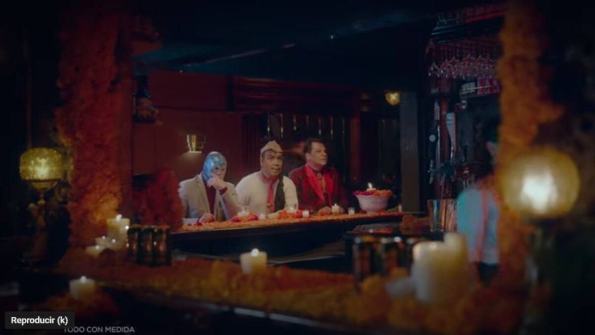 ¡Juan Gabriel regresa! Ofrecerá un insólito concierto por el Día de Muertos