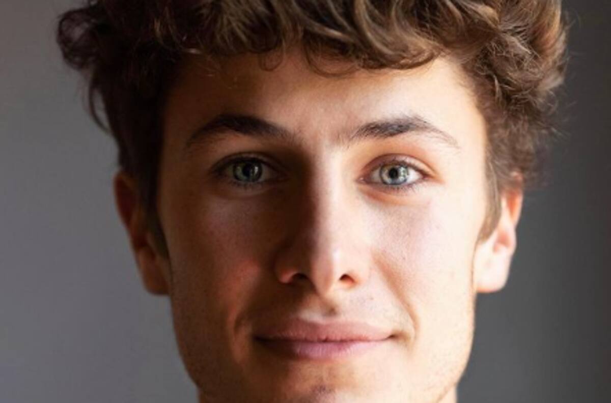 Juanpa Zurita aparece con la nariz vendada tras someterse a cirugía