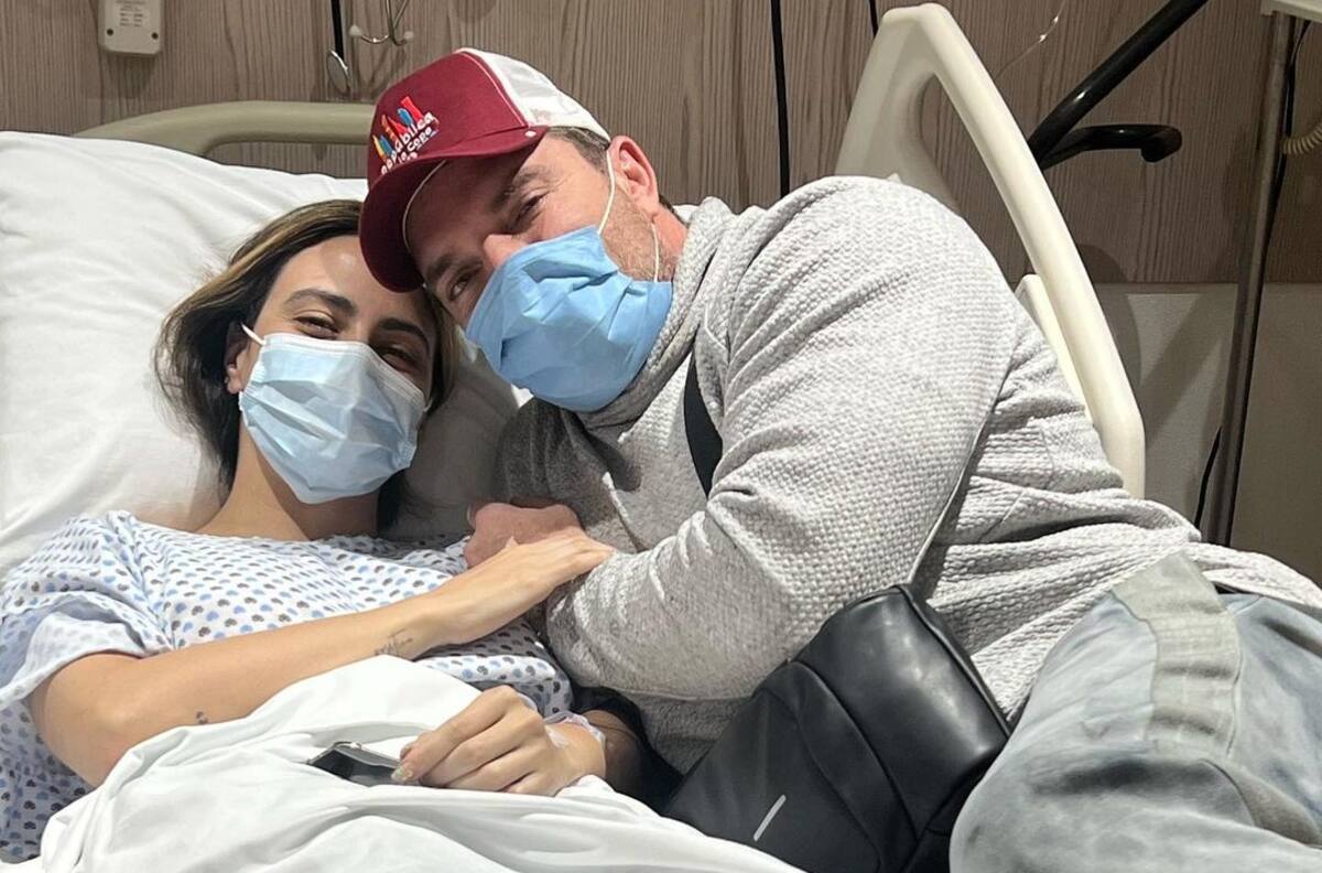 Julián Gil pasa el susto de su vida: hospitalizan a su prometida, Valeria Marín