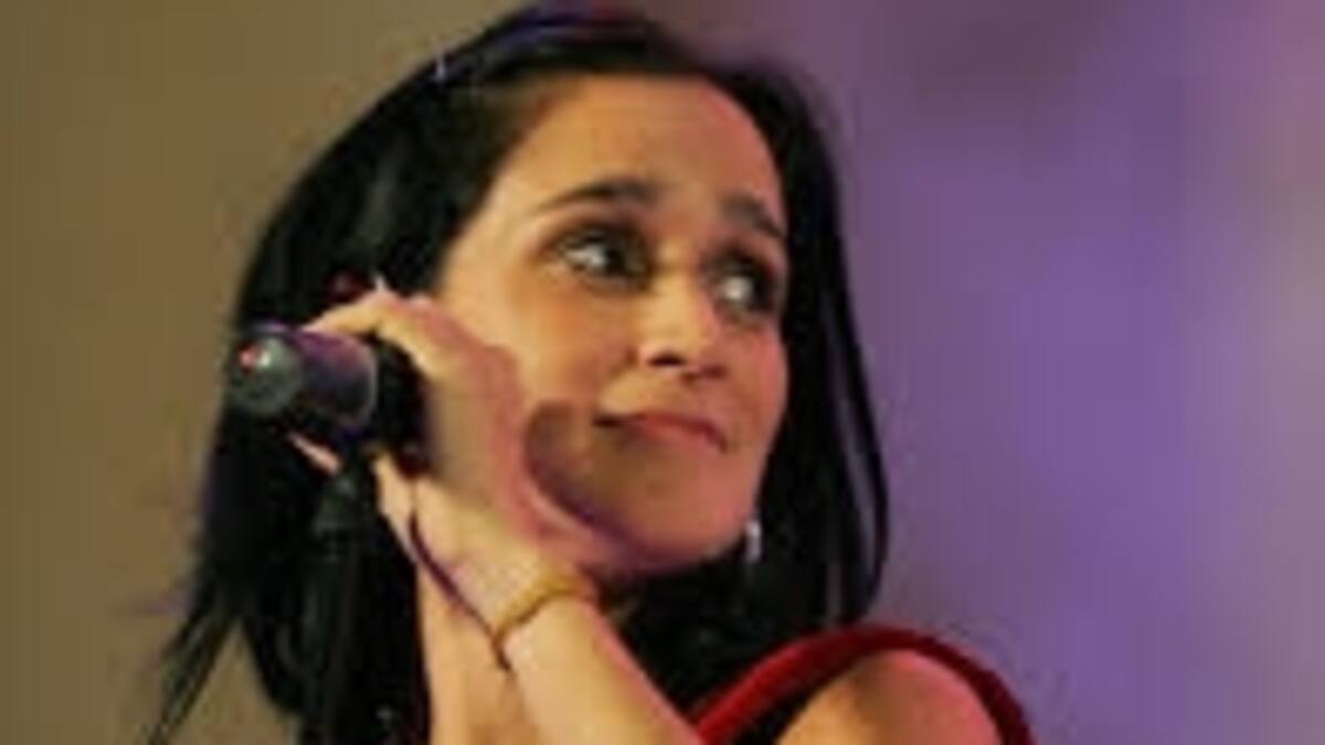 Julieta Venegas actuará con Bad Bunny y Tainy en los American Music Awards