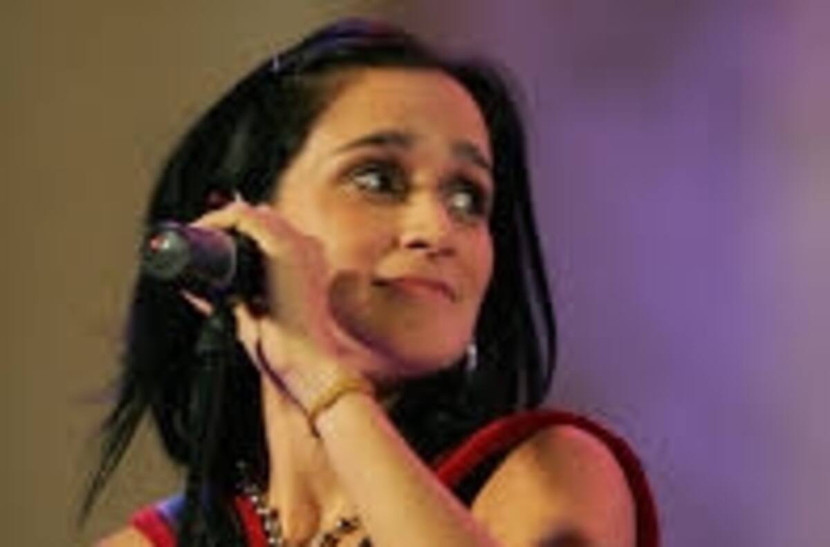 Julieta Venegas actuará con Bad Bunny y Tainy en los American Music Awards