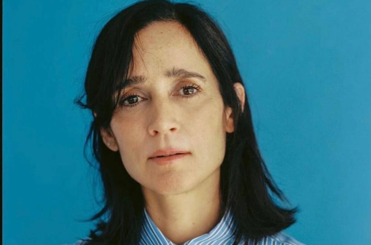 Julieta Venegas se ríe del corto matrimonio con músico chileno que la engañó