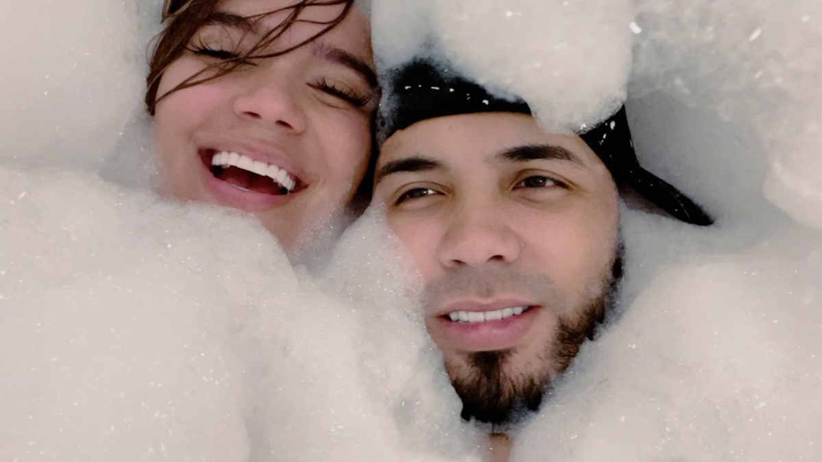 El video que probaría que Anuel y Karol G sí están juntos tras separación de Yailin