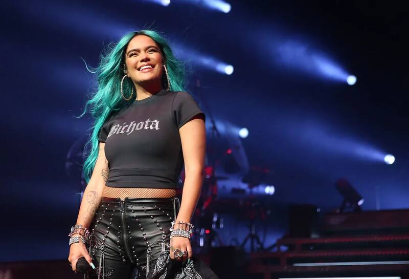 Karol G sorprende nuevamente a sus fans al cantar ‘Eres’ junto a Café Tacvba en CDMX - Créditos: Instagram