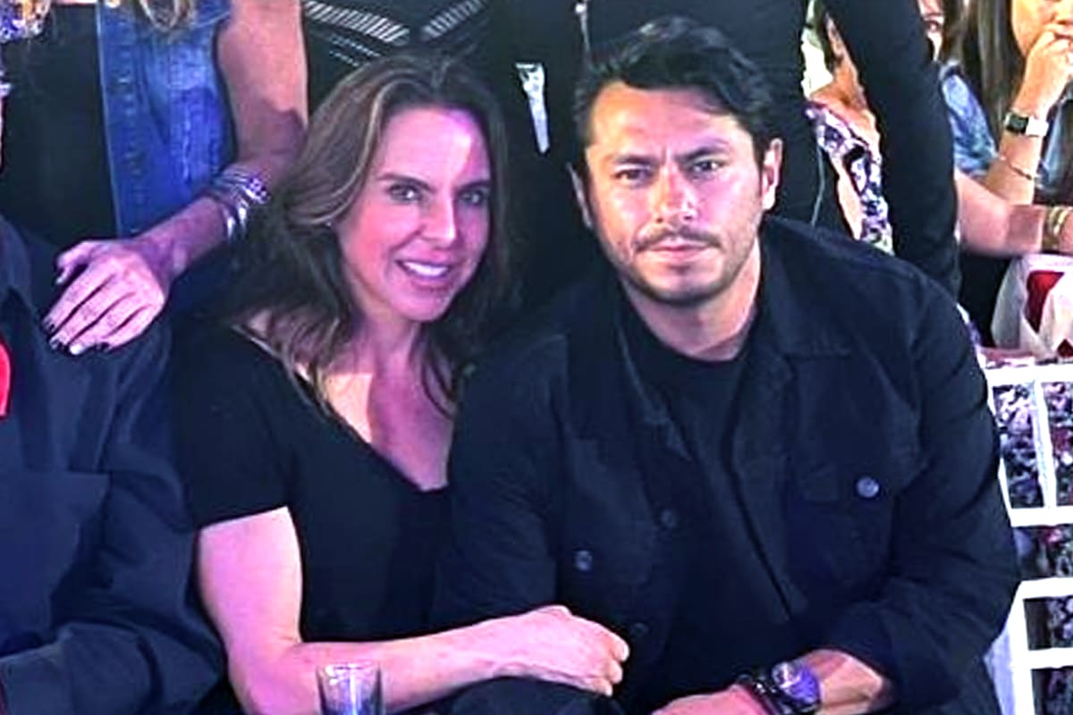 Kate del Castillo y su novio celebran un año de amor - Créditos: Twitter