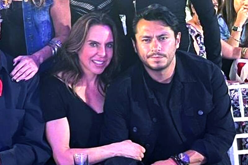 Kate del Castillo y su novio celebran un año de amor - Créditos: Twitter