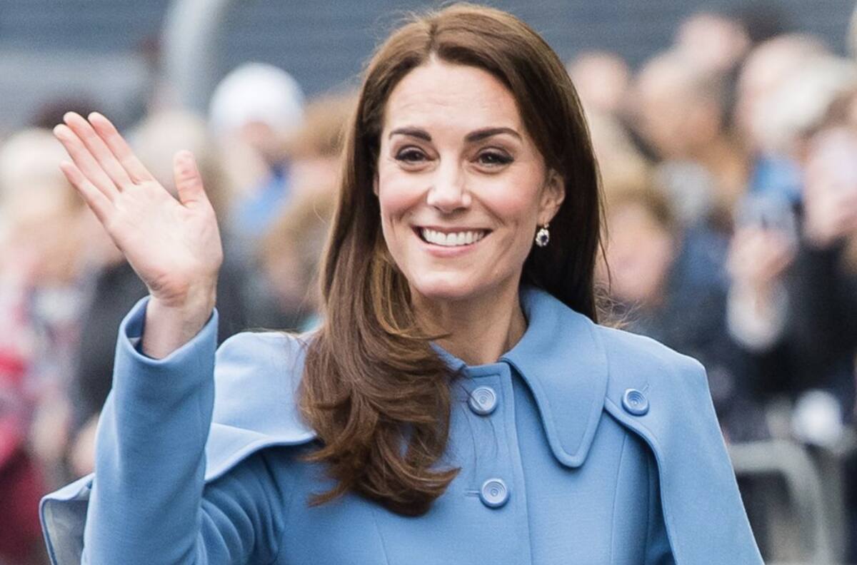 Kate Middleton usó un abrigo que recordó al vestuario de 'Harry Potter'
