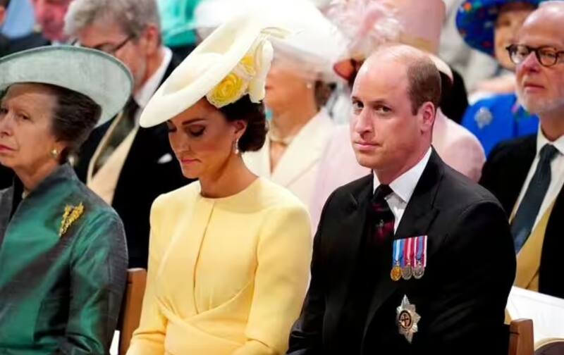 Muchos cibernautas creen que la princesa Kate se veía triste durante el evento del Jubileo