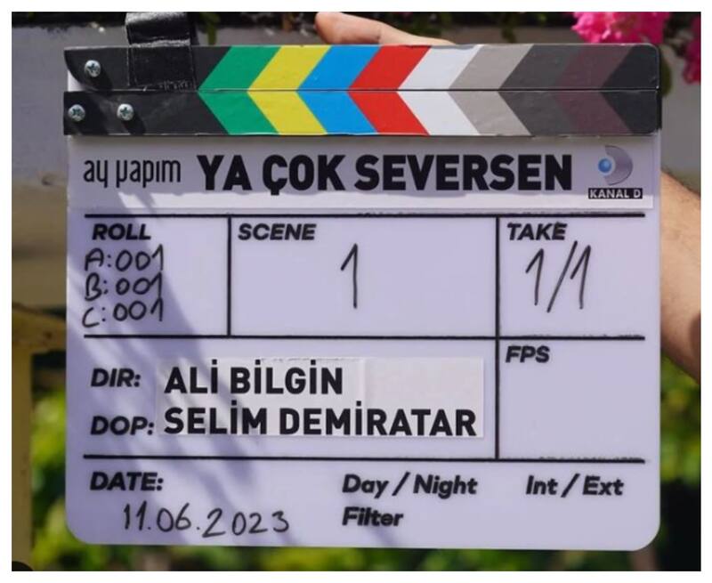 Ya Çok Seversen (Te quiero mucho) es una producción de Kanal D.