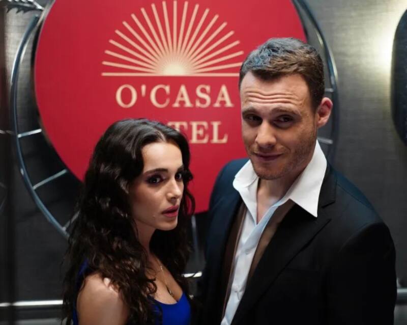 Kerem Bürsin y Hafsanur Sancaktutan es la pareja protagónica de la serie que se estrenará en Turquía el próximo mes.