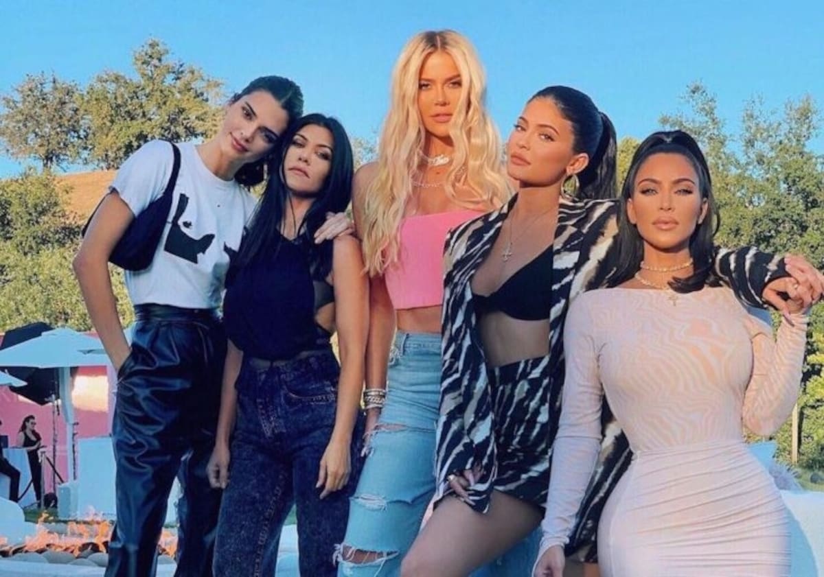 Khloé Kardashian homenajea a sus hermanas - Créditos: Instagram