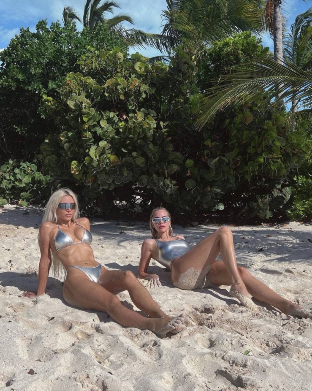 Khloé Kardashian le copió el look a su hermana Kim. - Créditos: Instagram