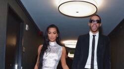 Kim Kardashian apoya a Pete Davidson en su emotiva despedida de ‘Saturday Night Live’