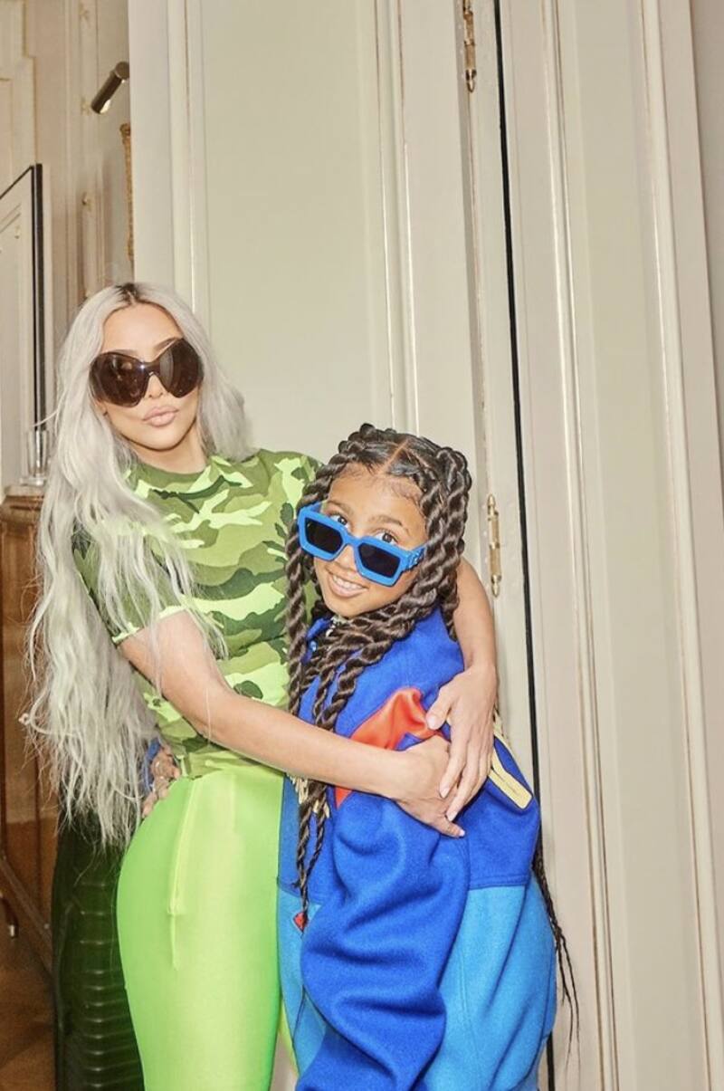 Kim Kardashian se transformó en Minion con ayuda de su hija North West - Créditos: Instagram