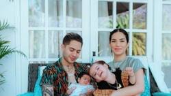 De esta forma Kimberly Loaiza y Juan de Dios Pantoja celebraron el primer año de su hijo