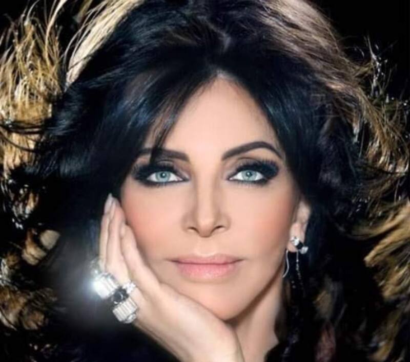 La actriz compartió una foto al natural y así reaccionaron sus fans. - Créditos: Instagram: @mi_reina_vero