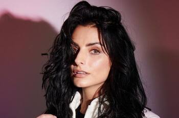 Aislinn Derbez revela cómo perdió un bebé antes de separarse de Mauricio Ochmann