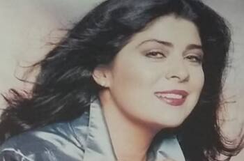 Victoria Ruffo hace TikTok y le terminan echando agua en la cabeza