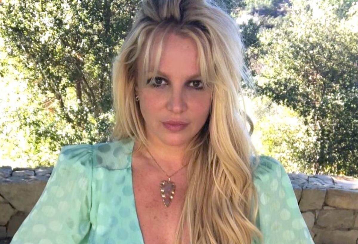 La artista ha entregado extraños mensajes en redes sociales - Créditos: Twitter