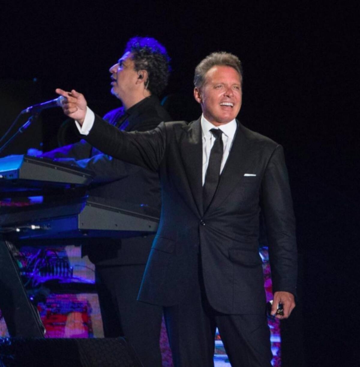 La autora del libro revela secretos acerca de la muerte del padre de Luis Miguel - Créditos: Instagram de Luis Miguel